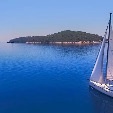 Luxury Sailing Dubrovník